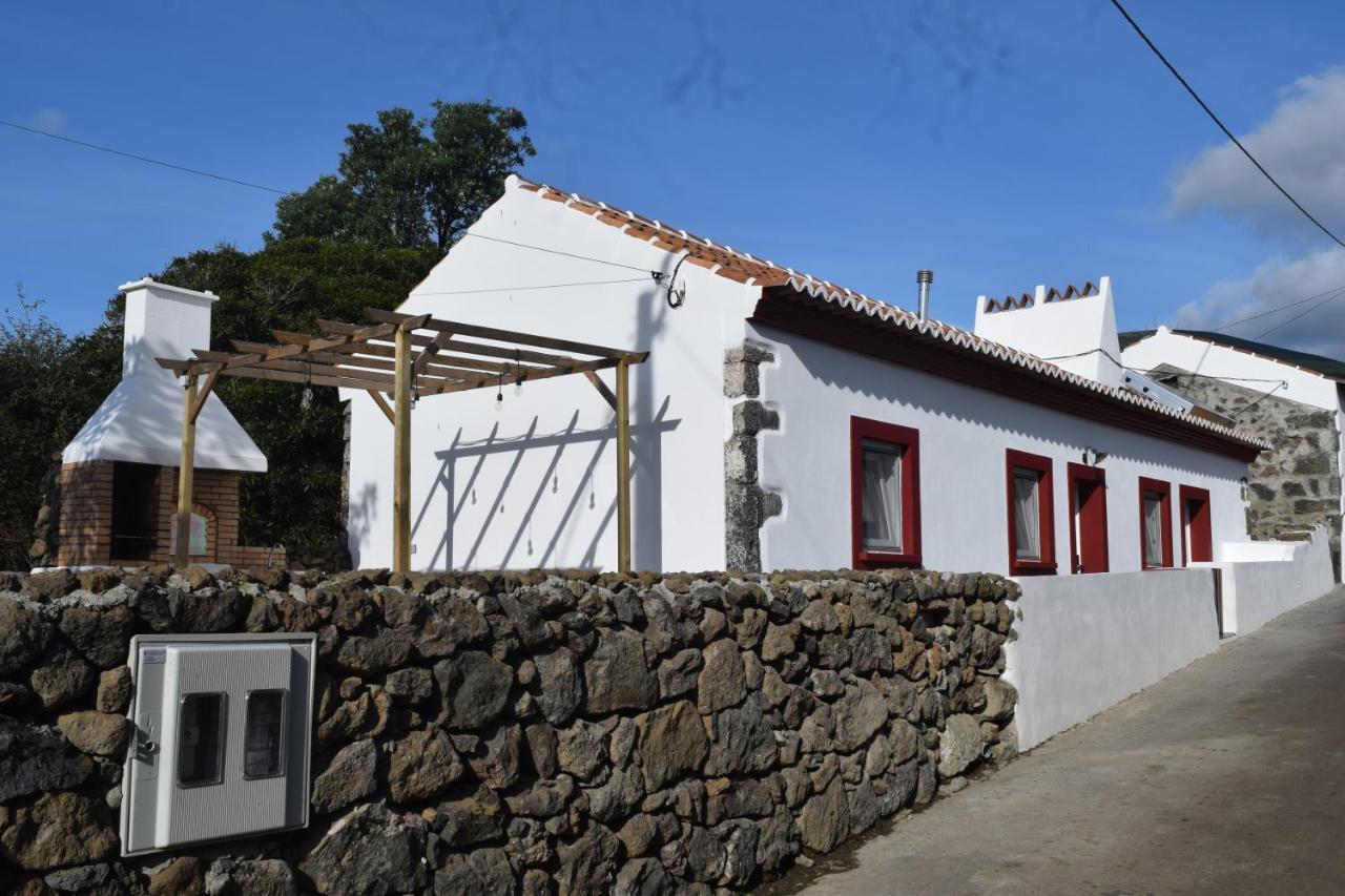 Casas Da Ribeira Vila Santa Bárbara Exterior foto